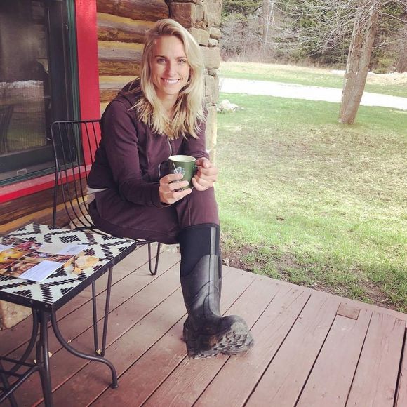 Meet your Posher, Jackie - Picture 1 of 1